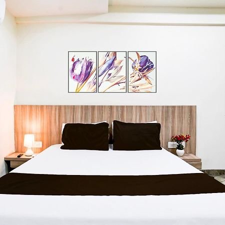 Super Hotel O Dombivali Formerly Pk Lodging Dombivli エクステリア 写真
