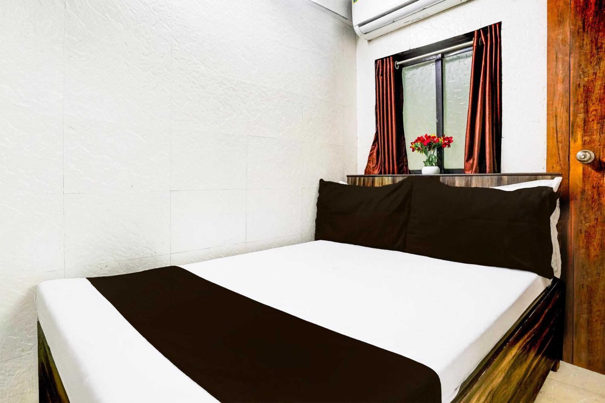 Super Hotel O Dombivali Formerly Pk Lodging Dombivli エクステリア 写真